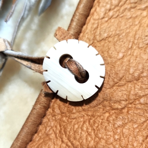 Comstock Vintage 70's Leather Sheepskin Fur Tie Front Vest Size Medium - Picture 7 of 15